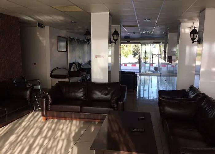 Legend Tem Hotell 3*