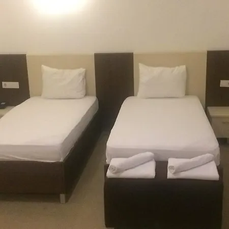 Legend Tem Hotell