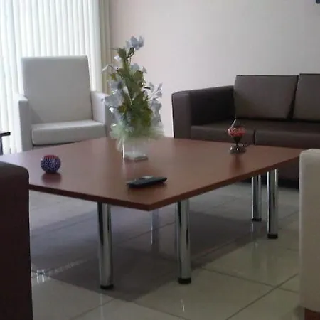 Hotell Legend Tem 3*